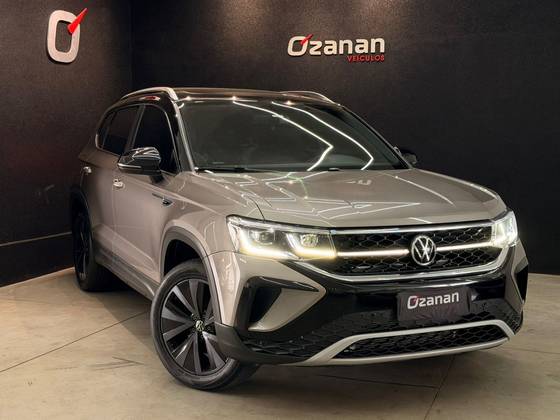 VOLKSWAGEN TAOS 1.4 250 TSI TOTAL FLEX HIGHLINE AUTOMÁTICO
